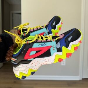 Fila Oakmont TR (Trail) shoe Womens 7